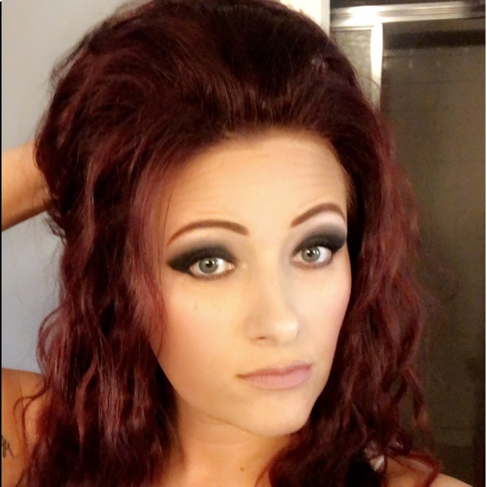 Meet your Posher, Lacey